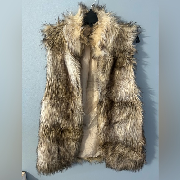 PPLA Faux Fur Vest Large with Pockets - Picture 2 of 6